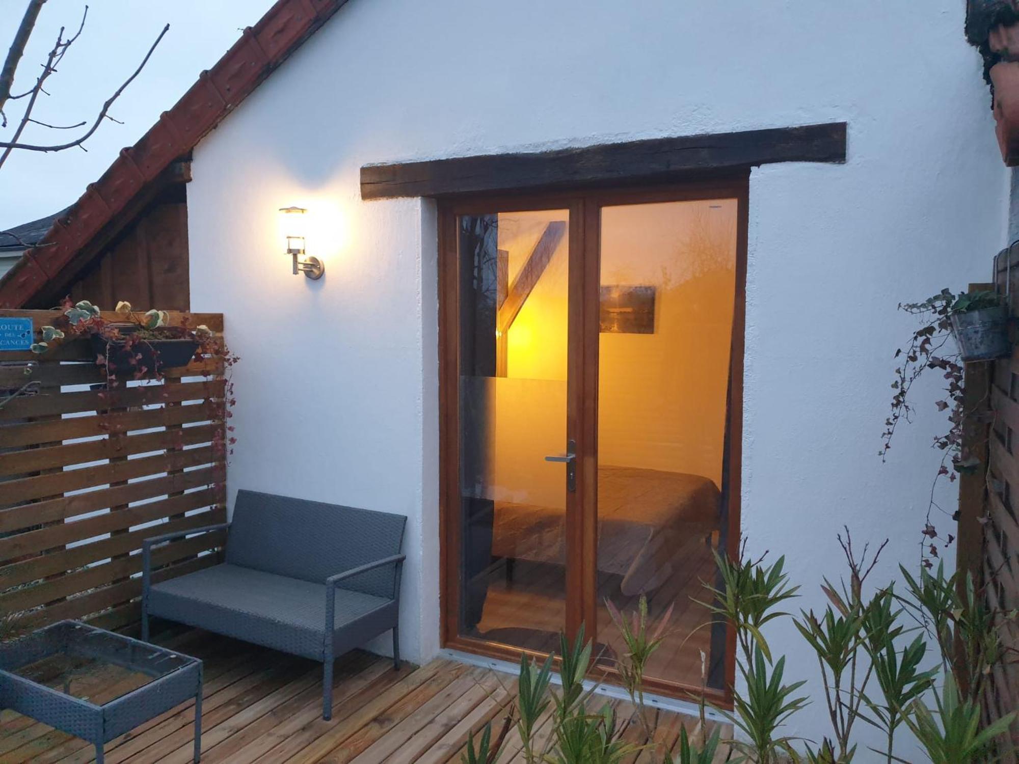 Le Heron Pourpre B&B gastronomique Cronat Extérieur photo