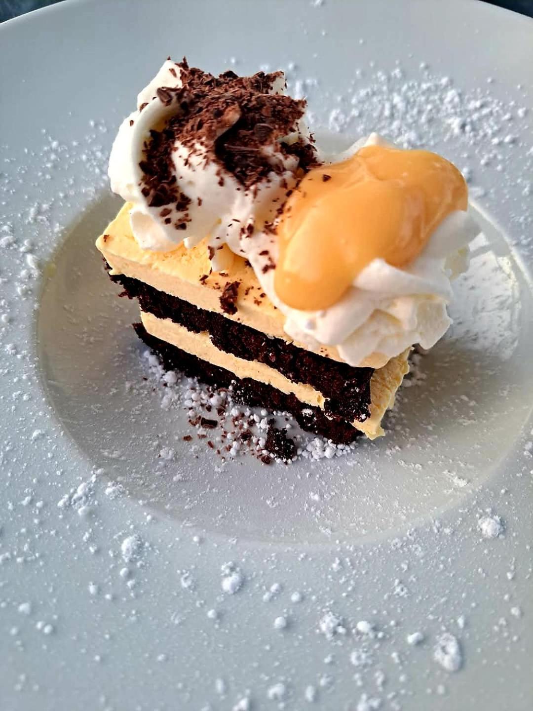 Le Heron Pourpre B&B gastronomique Cronat Extérieur photo