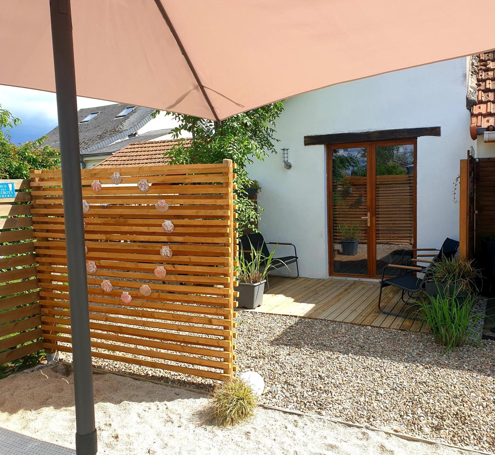 Le Heron Pourpre B&B gastronomique Cronat Extérieur photo